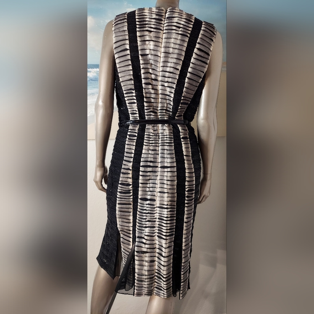 □$4,800 OSCAR DE LA RENTA BLACK WHITE SILK BEAD ESTABL RUNWAY DRESS US 2, 10, 12 - Picture 3 of 12